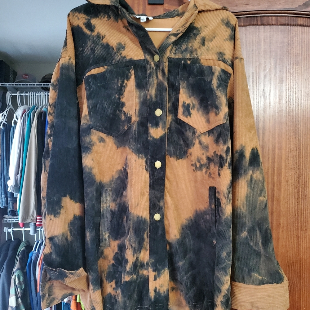 Button down oversized shirt